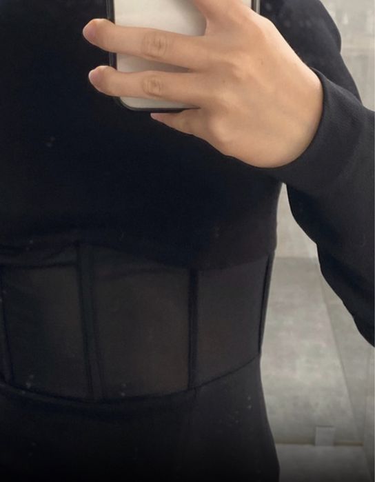 mała czarna sukienka