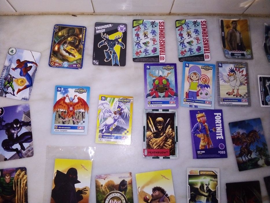 Conjunto de Cartas/Cromos/Coleccionáveis Diversos