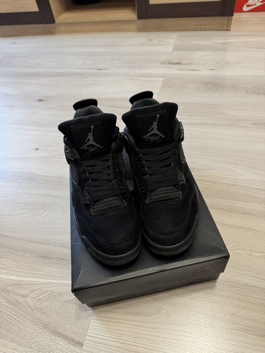 Air Jordan 4 Black Cat