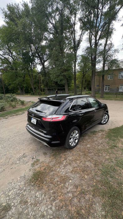 Продам Гарне авто FORD EDGE 2019 TITANIUM