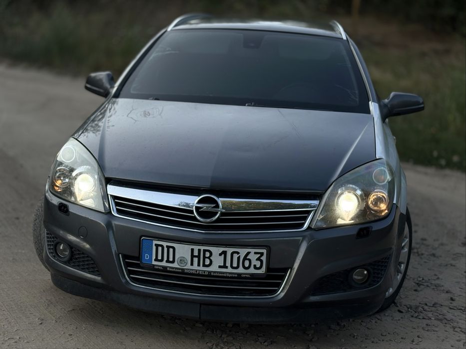 Opel Astra H 2009