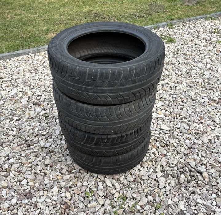 Dwie tylne zimowe Toyo Snowprox S943 175/55R15 77