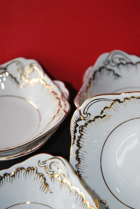 Porcelana Ćmielów. Rococo. Zestaw 6 salaterek.