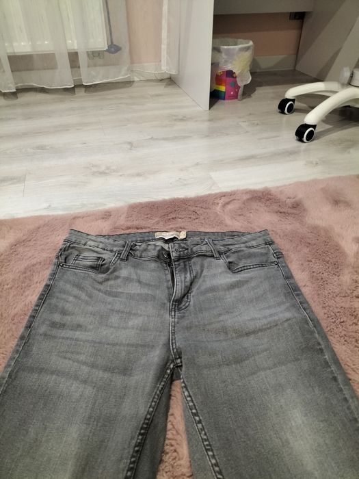 Spodnie jeansy damskie
