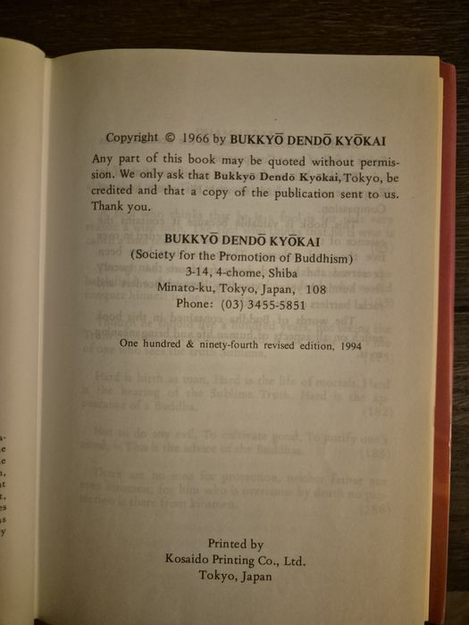 Ksiazka po angielsku w twardej oprawie The teaching of Budda. Jak nowa.