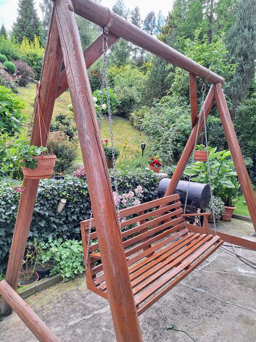 Meble ogrodowe+huśtawka gratis