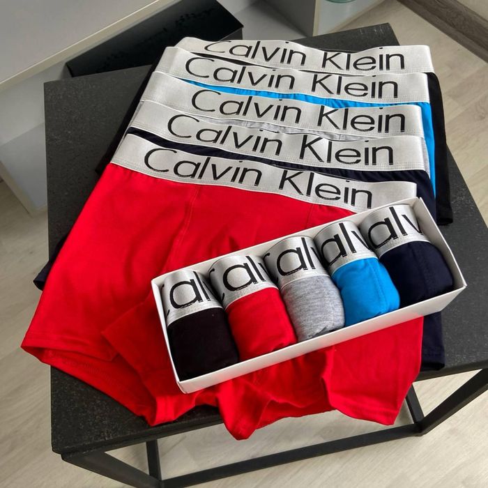 Чоловіча Спідня Білизна Calvin Klein. Набір чоловічої спідньої білизни. Білизна Calvin Klein