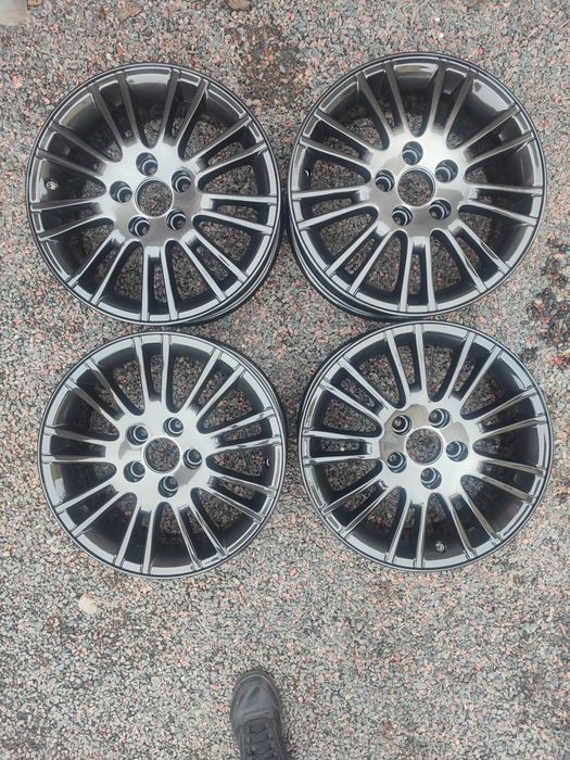 Диски R-16. 5×110. ET-49. J-6.5. Dia-65.1