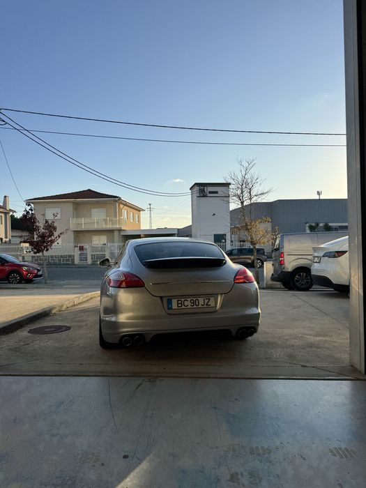 Panamera S V8 400cv