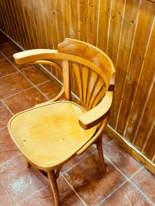 Restaurante/Bar móveis- Oportunidade!