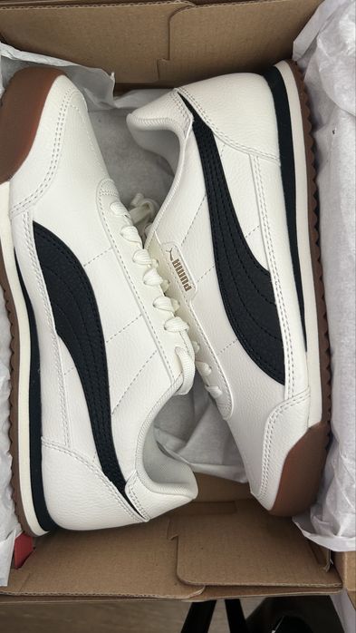 Жіночі кросівки Puma