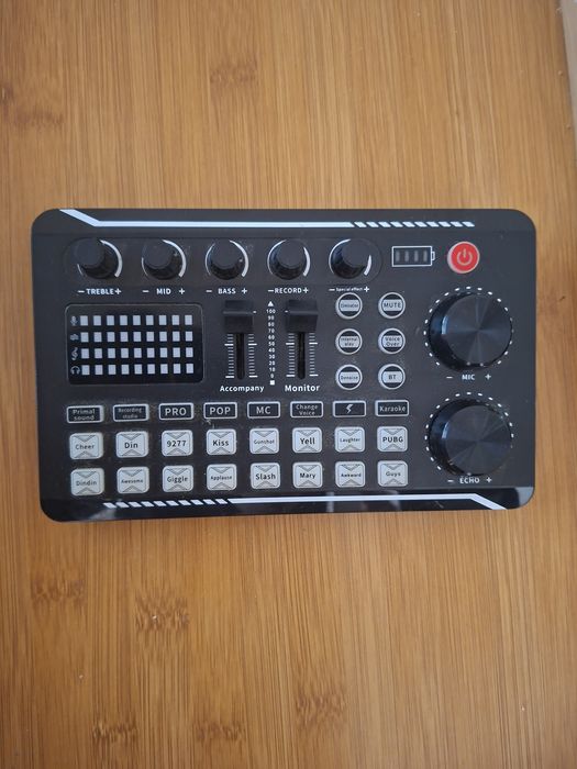 mesa/placa de som F998 excelente estado