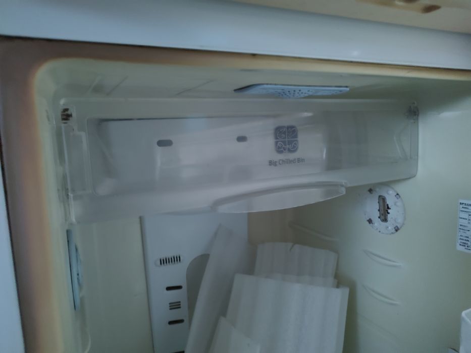 Холодильник Samsung RT34MB, испаритель