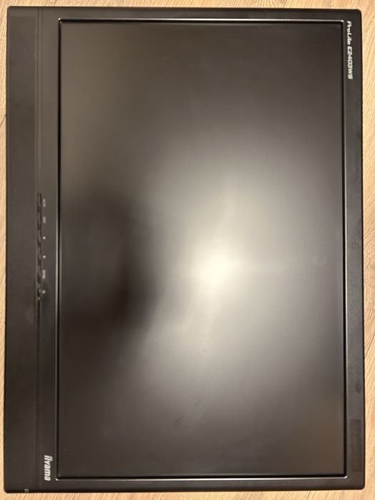 Sprzedam komputer stacjonarny