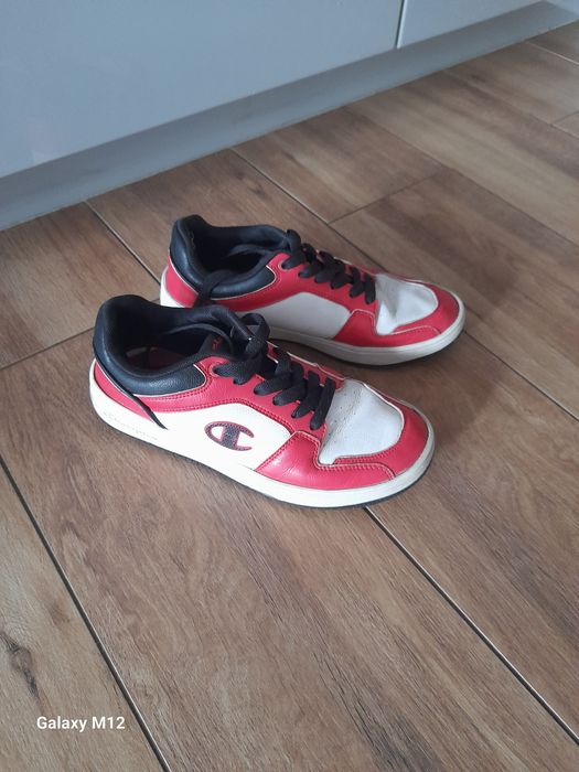 Buty młodzieżowe