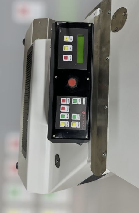 Тістоміс спіральний з підкатними діжами Wilmex M200W тестомес. Машина