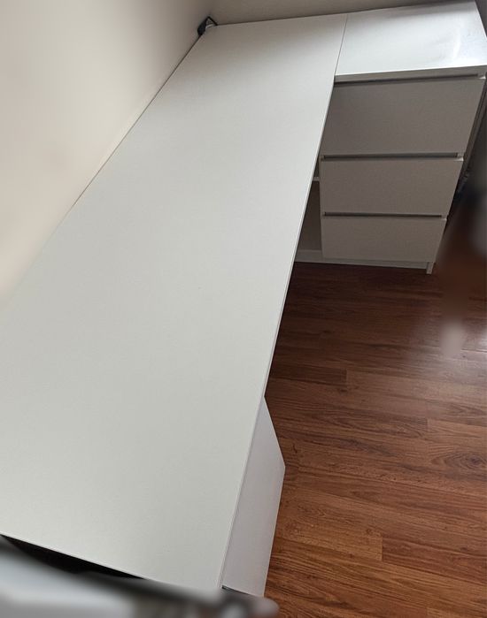 Biurko narożne białe