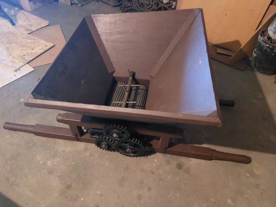 Relador de uvas como novo