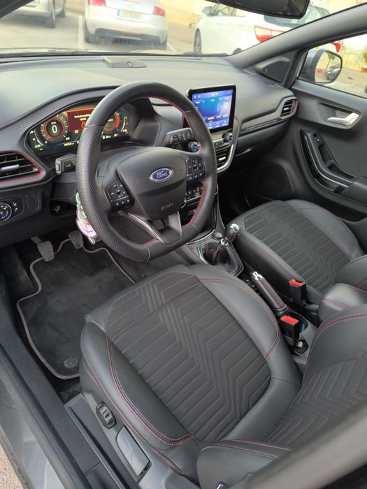 Ford Puma 1.0 EcoBoost ST-Line 2023 - Full Extras + Estaciona Sozinho
