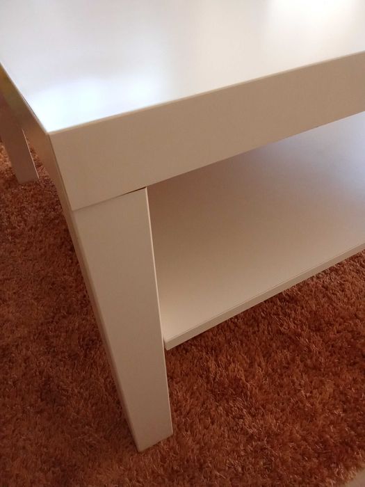 Mesa centro madeira branca