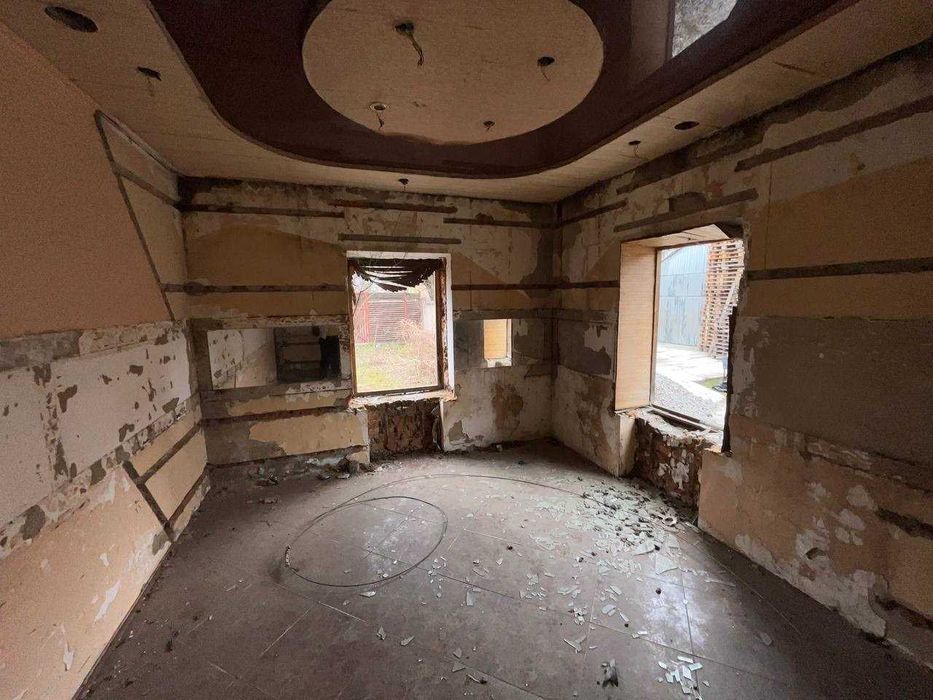 Продаж нежитлового приміщення 109,5 м2 в смт Десна (біля Вінниці)- 34 600$