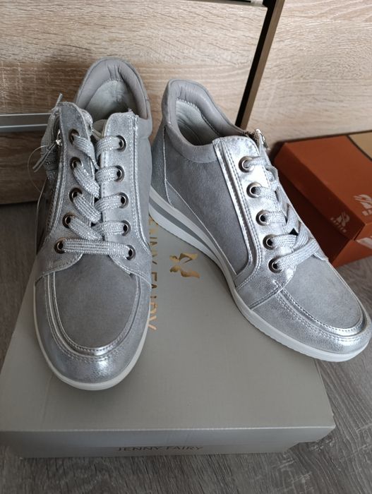 Buty damskie nowe  sneakersy CCC Jenny Fairy 38