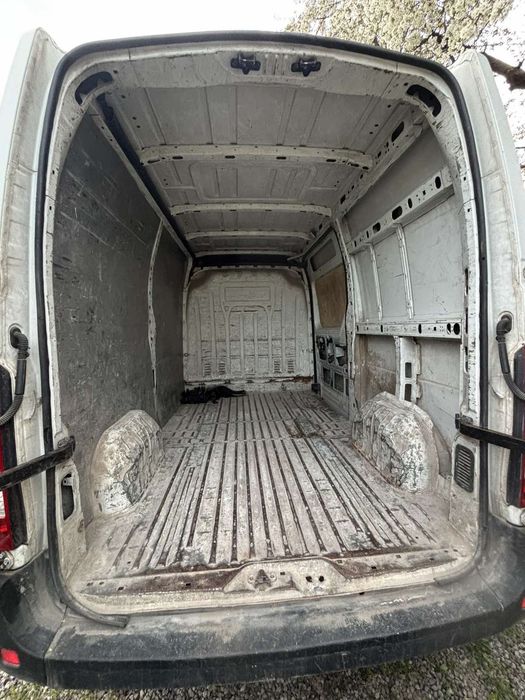 Вантажний бус Opel Movano дизель  2.3  2010 року