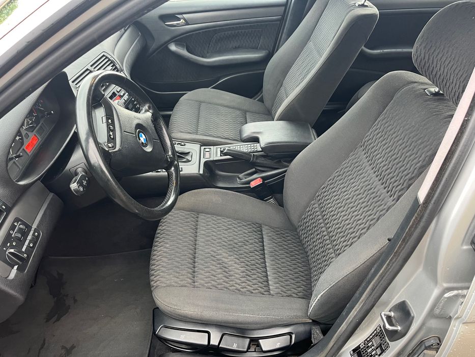 BMW 320d - E46 -