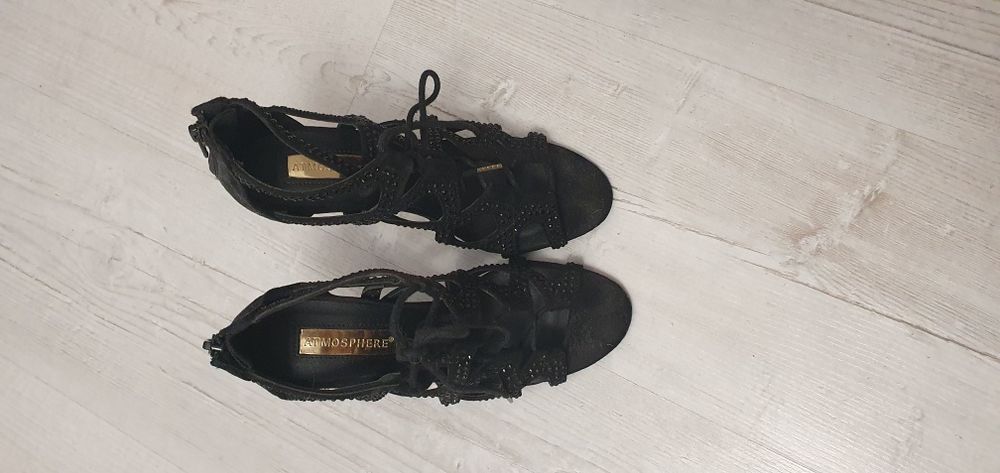 Szpilki rozmiar 36 atmosphere