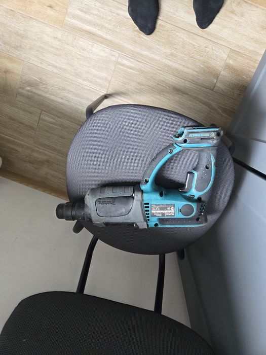 MAKITA DHR202 Młotowiertarka