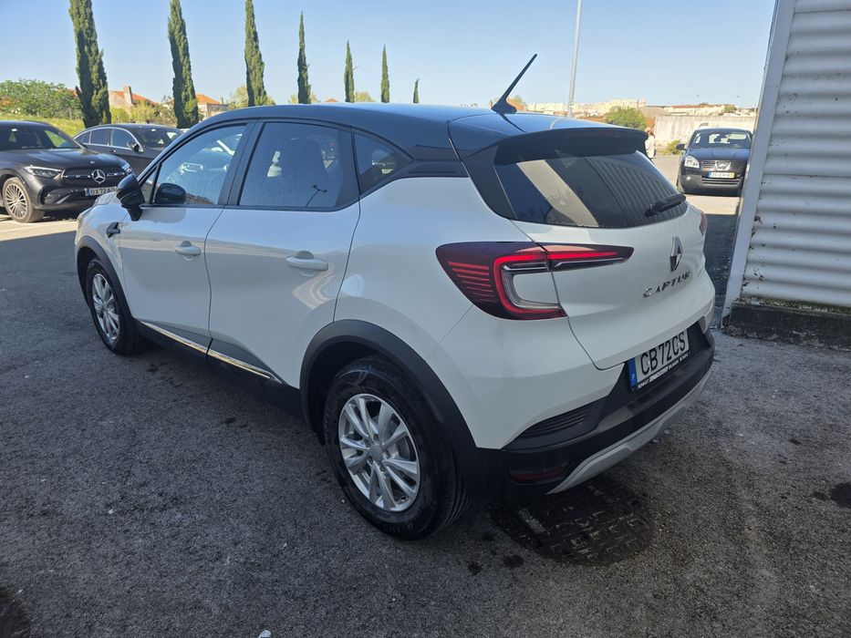 Captur novo modelo impecável