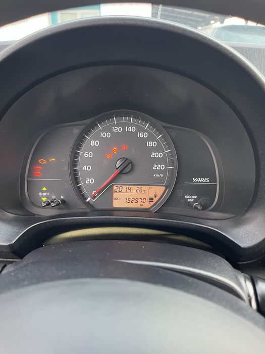 Vendo o meu Toyota Yaris D4D