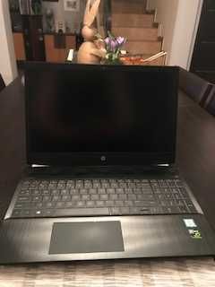 Laptop gamingowy HP pavilion