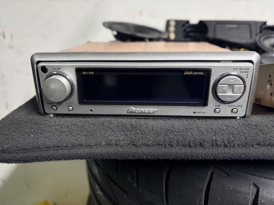 Pioneer DEX-P9R radio samochodowe