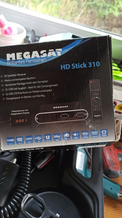 Antena satelitarna plus dekoder prawie .