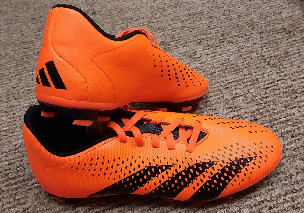 Бутси Adidas Predator 38р