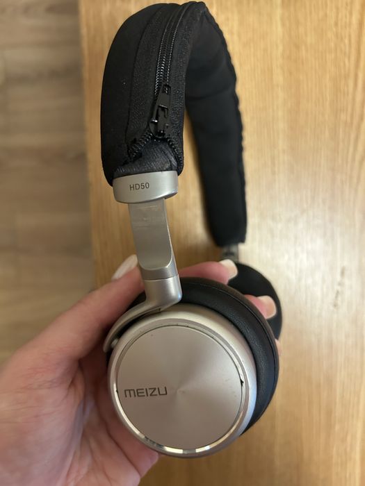 Навушники Meizu HD50