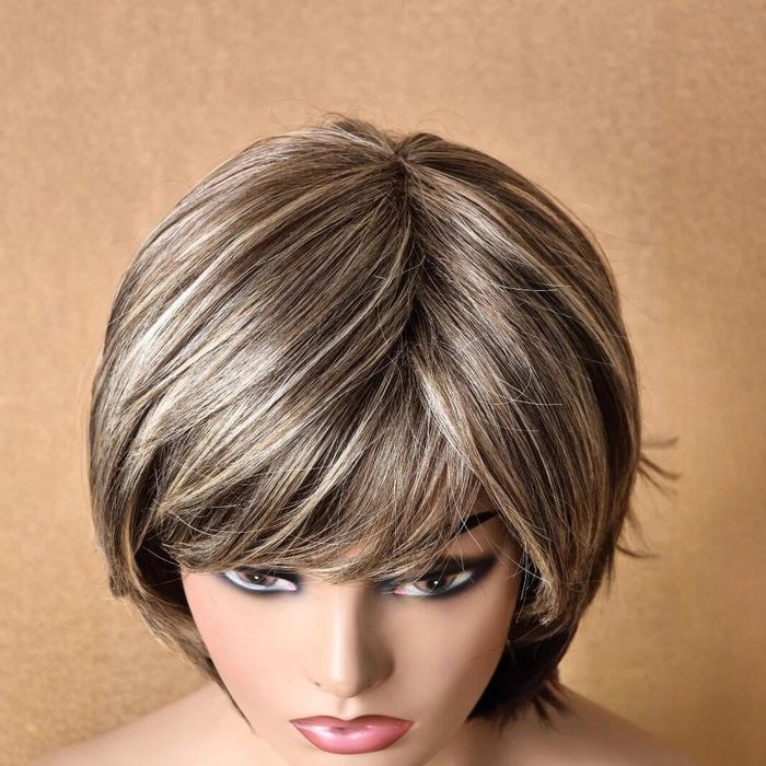 Krótka Kręcona Peruka Pixie Brąz Z Blond Pasemkami