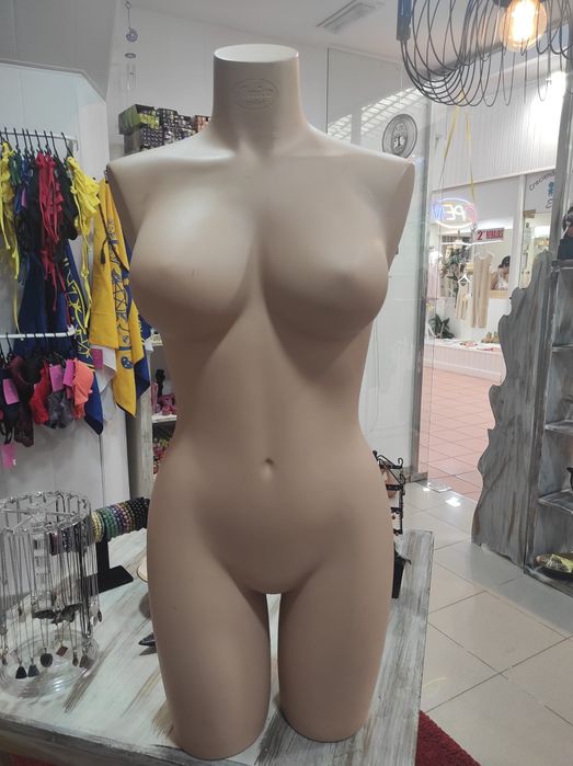 Manequim Loja corpo inteiro