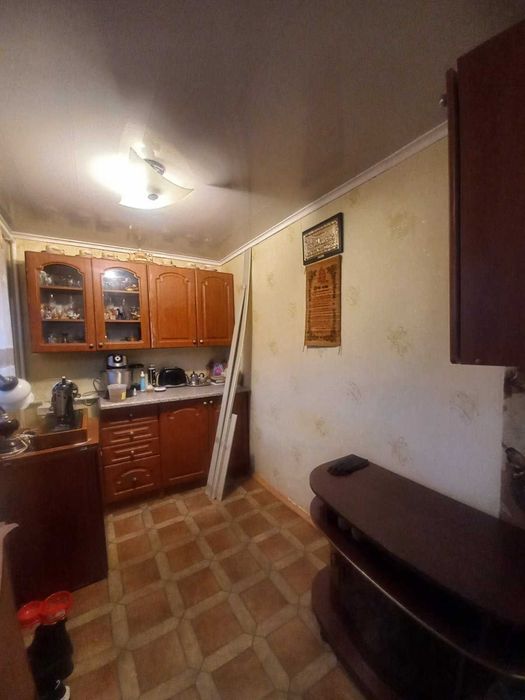 Продам 2х кім.по вул.Б.Хмельницького,приватний сектор.