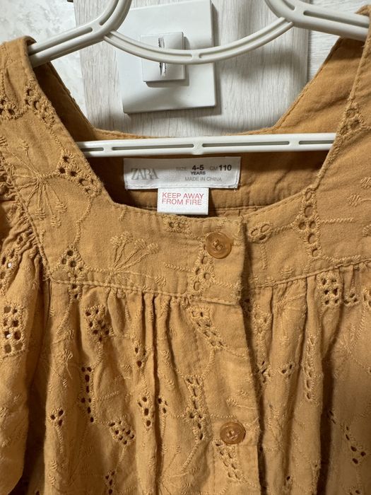 Сукня,на дівчинку 5-6років