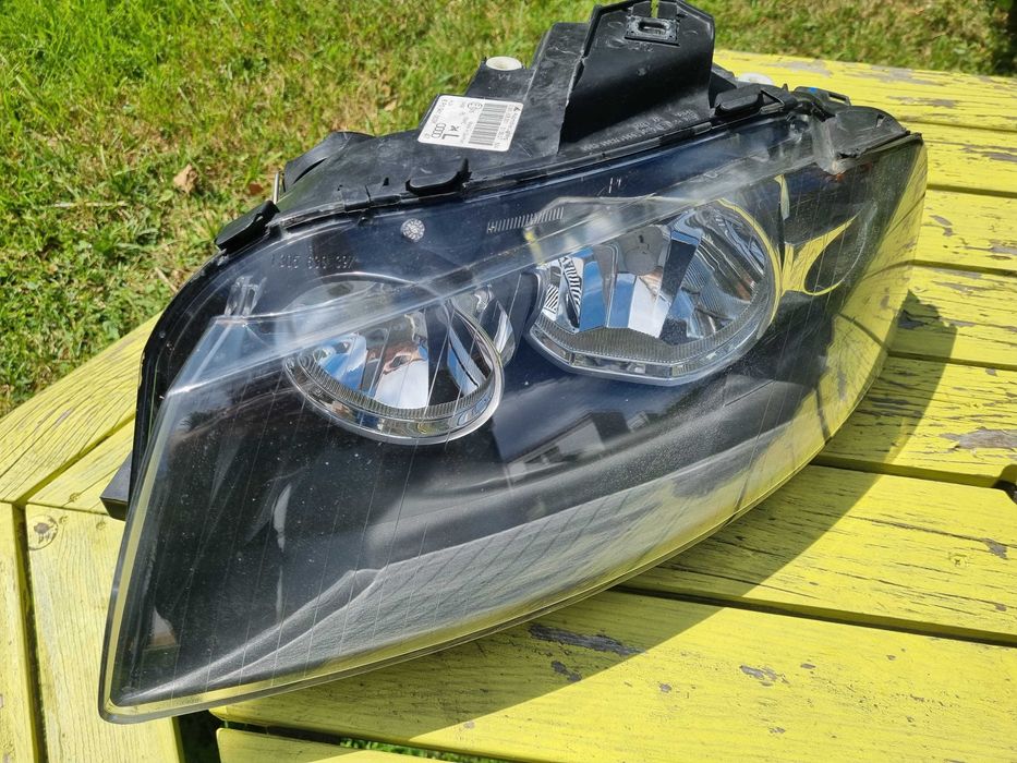 AUDI A3 8P (03-08)- LAMPY przednie przód LEWA i PRAWA oryginalne AL