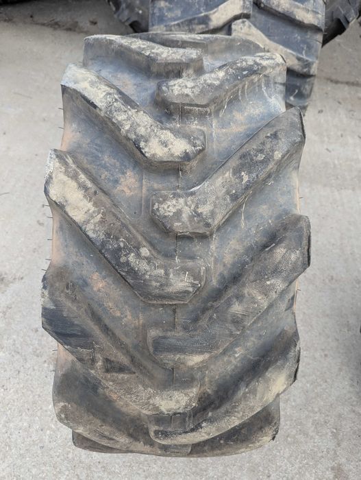 405/70R20 BKT Constar IND opona przemysłowa