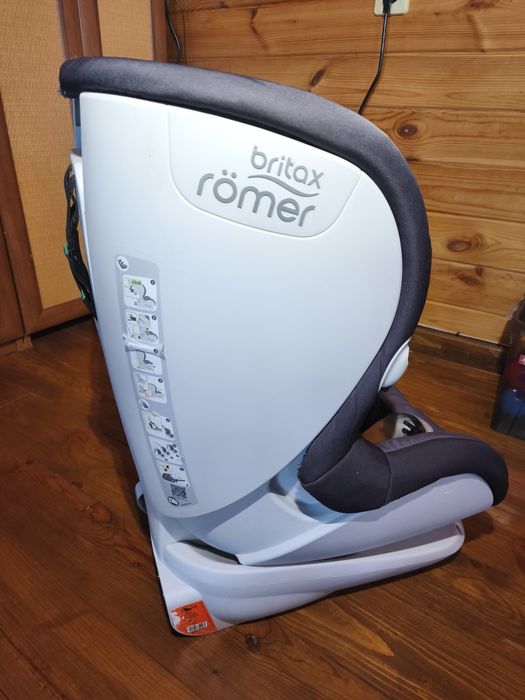 Britax Romer Trifix Stone Gray, isofix
