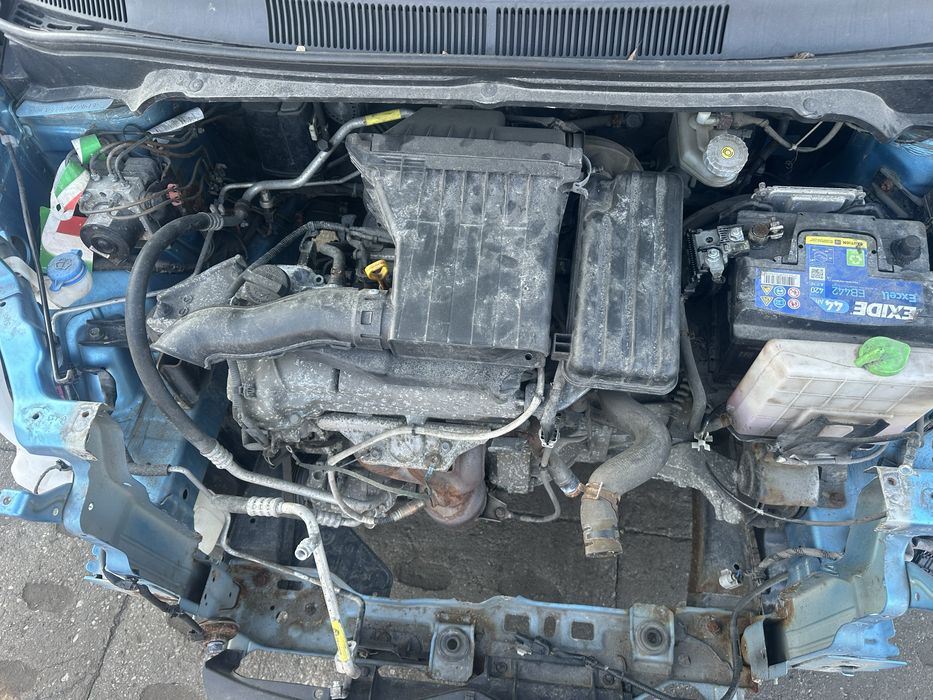 Suzuki splash 1.0b 65KM 2013 w całości na części
