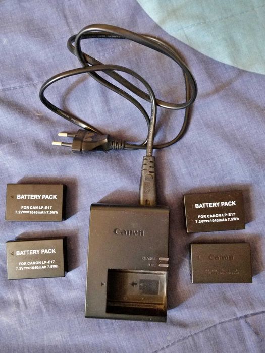 Canon EOS 750D + Lente 18-55mm + 2 Carregadores + 4 baterias