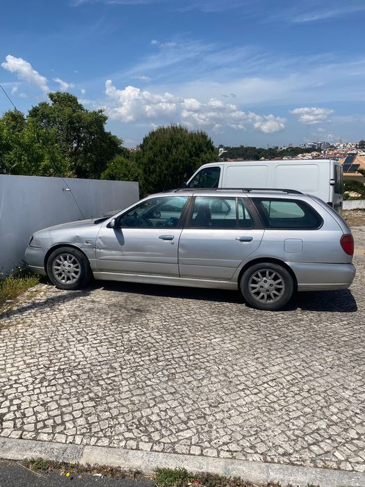 Nissan Primera SW