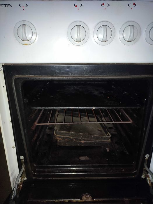 Продам газову плиту