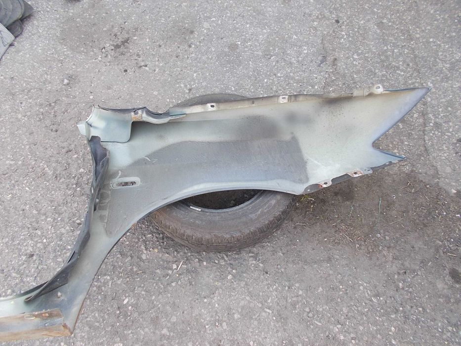 fiat STILO 2.4 20v 02r błotnik lewy 3D 675