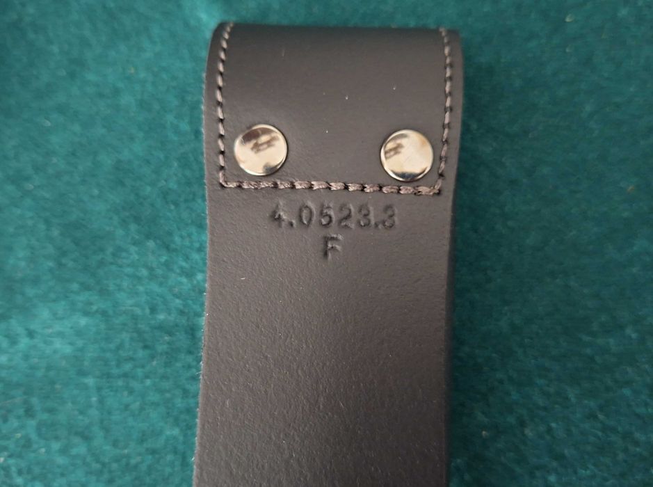 Bolsa grande em pele preta Victorinox 4.0520.3 - nova